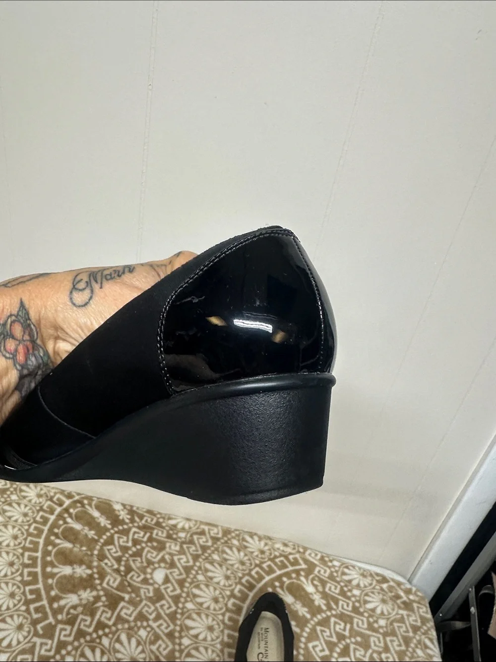 White Mountain Black Crisscross Slip-On Flats